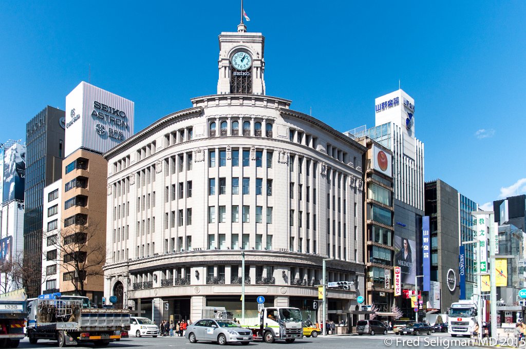 20150311_130506 D4S.jpg - The clock tower of the Wako Dept store built 1932, symbol of the Ginza